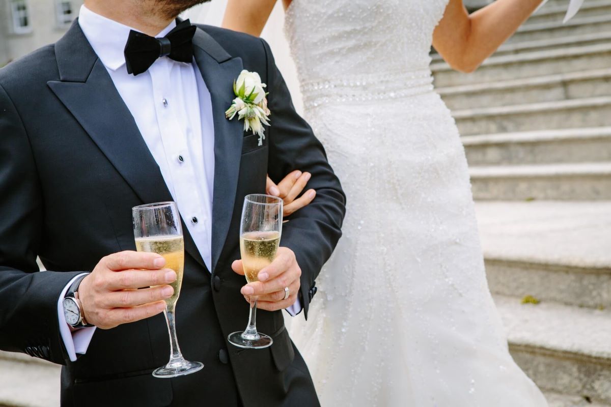 A Practical Guide to Finding the Right Real Estate Investment for Newlyweds