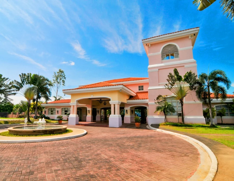 Citta Italia Clubhouse house for rent crown asia Live Life in Citta Italia