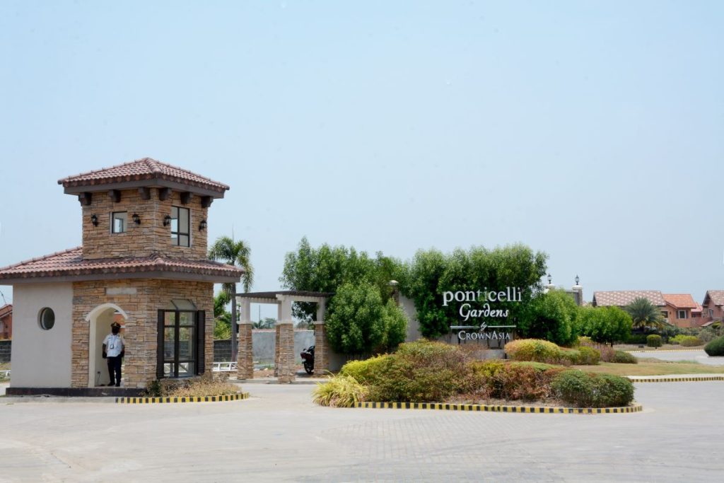 Crown Asia Ponticelli Gardens 2