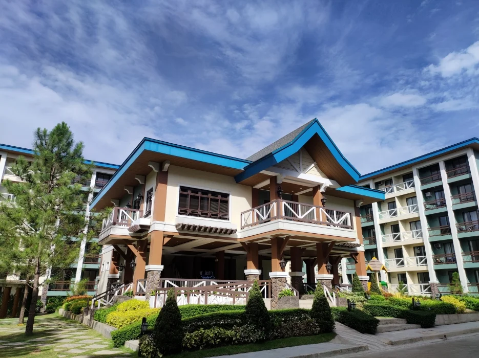 Pine Suites Tagaytay Clubhouse Entrance