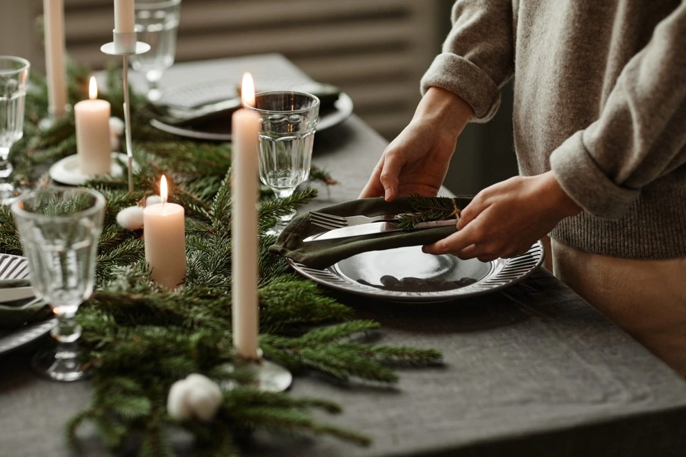 Setup Christmas Decor for the Dining Room