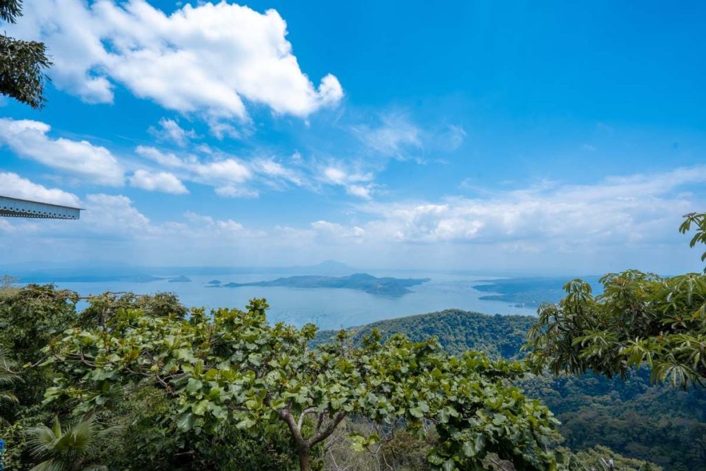 photo-of-a-view-of-Taal-Lake