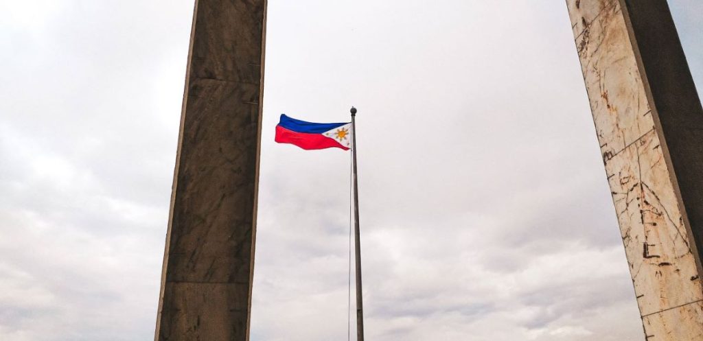 photo of the Philippine flag