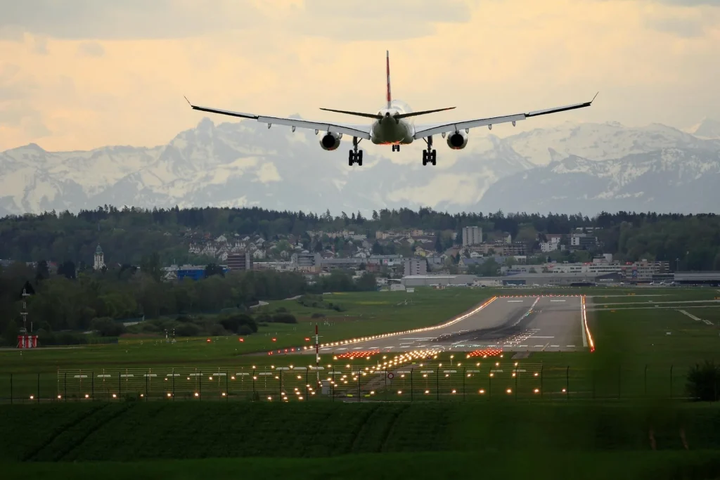 Airport v2 Airport-v2