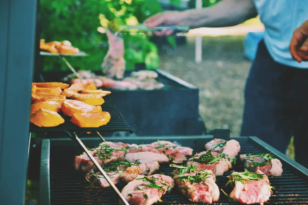 Avoid cooking indoors Avoid-cooking-indoors