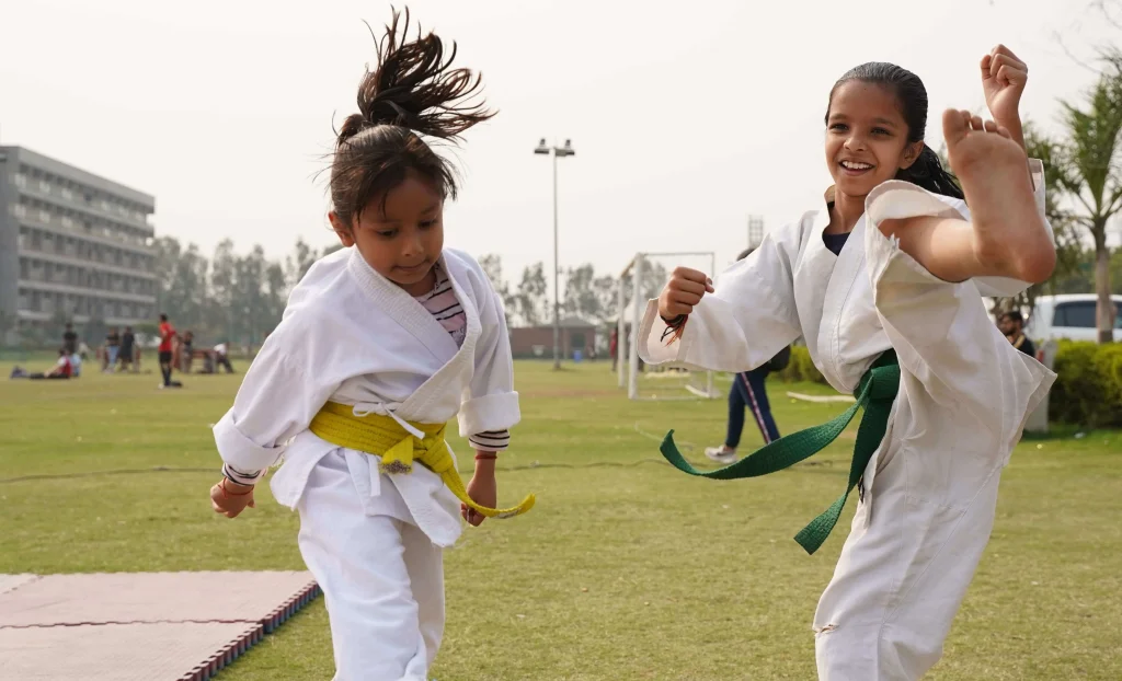 Here are some of the more deeper benefits your kids can enjoy in the process of playing sports Benefits of Playing Sports for your Kids 1