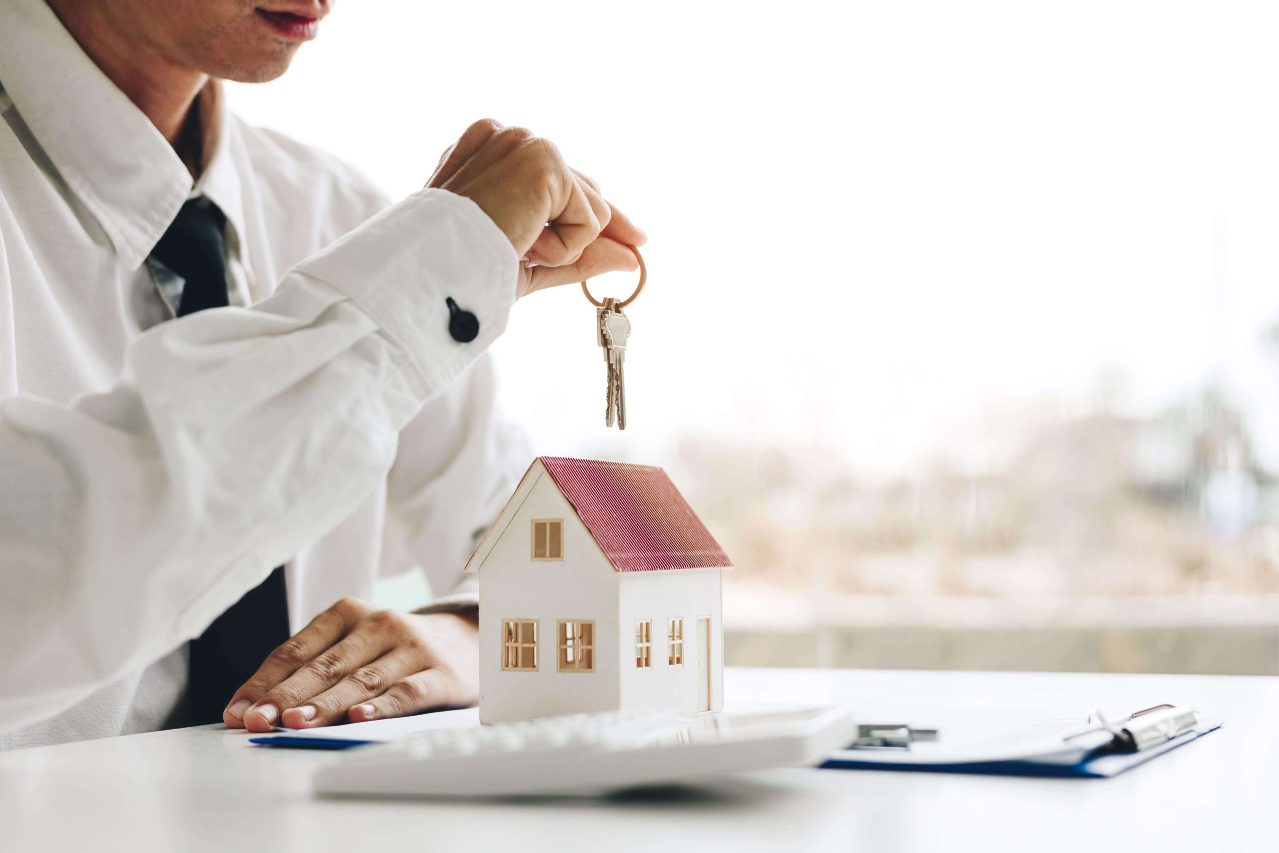 Buying a Brand New Property vs A Resale Property