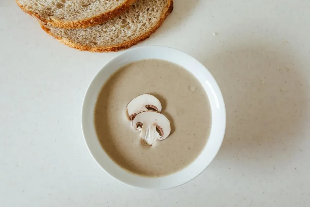 Creamy-Mushroom-Soup-Recipe