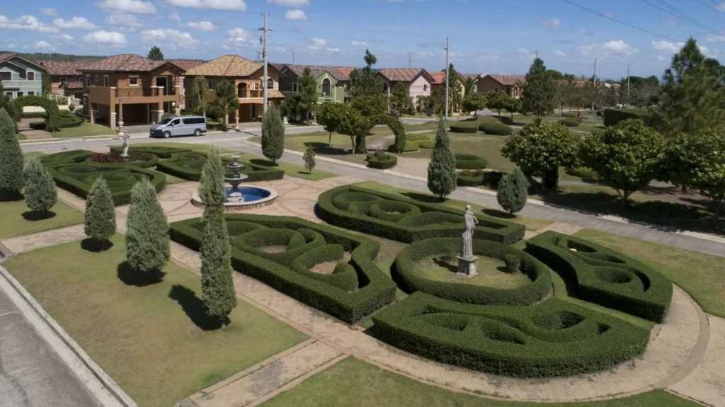 Crown Asia Ready For Life Franco Ready For Occupancy at Valenza Sta. Rosa Laguna House for Rent Crown-Asia-Philippines-Valenza-Garden-Green-5-min