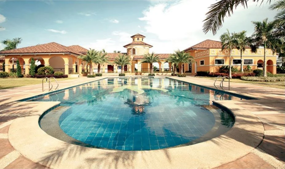 Crown Asias Valenza Where Dreams Do Come True Crown Asia Crown-Asias-Valenza-Where-Dreams-Do-Come-True-Crown-Asia