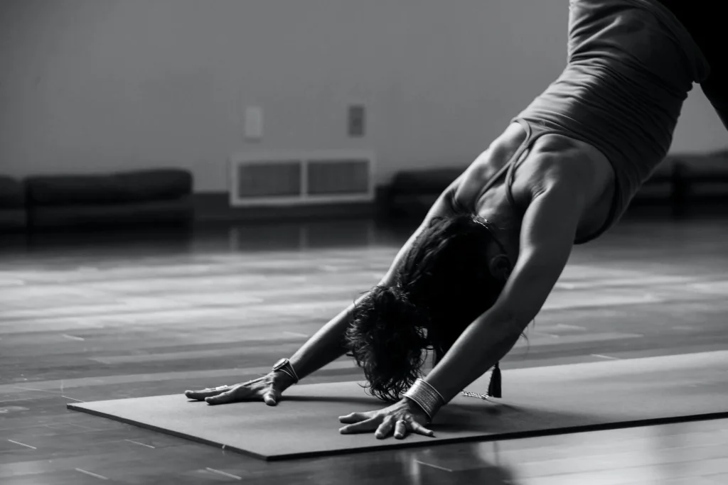Establish a schedule on when to practice yoga Establish-a-schedule-on-when-to-practice-yoga