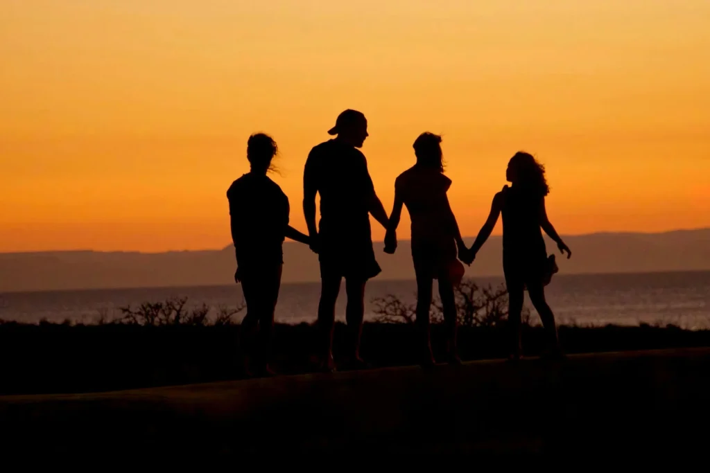 Family-silhouette