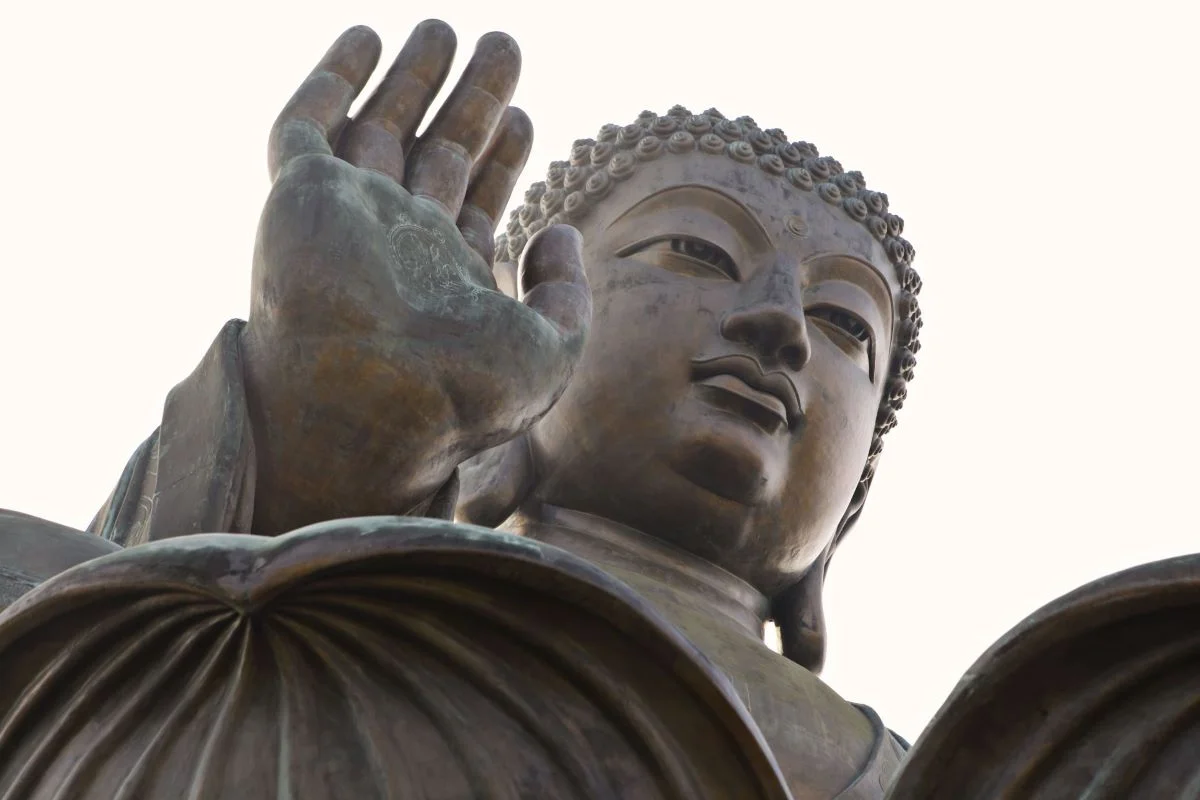 Famous Buddhist Quotes and Life Lessons from Buddha