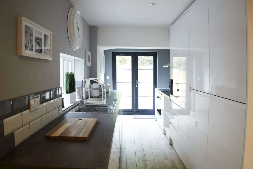 Galley Kitchen Galley-Kitchen