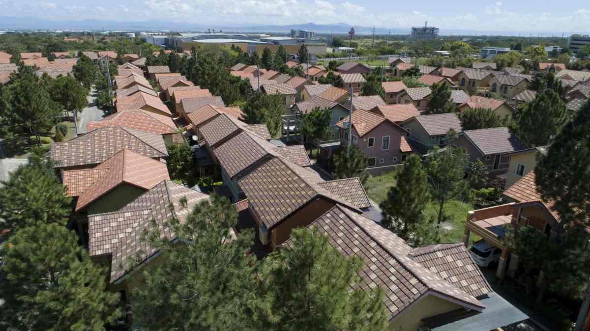 UST Sta. Rosa First Building Set by June 2022 | Crown Asia