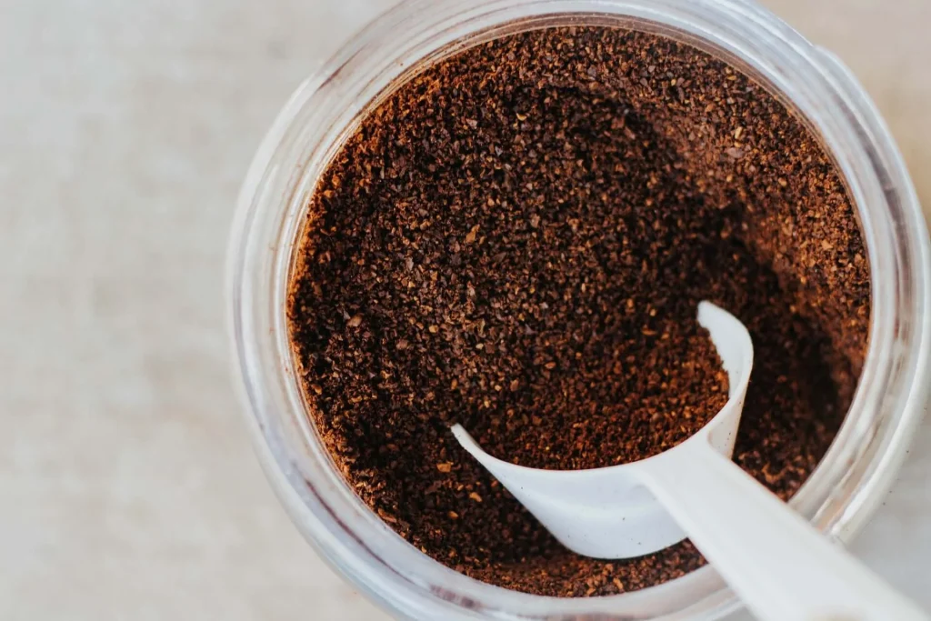 REUSE COFFEE GROUNDS REUSE-COFFEE-GROUNDS