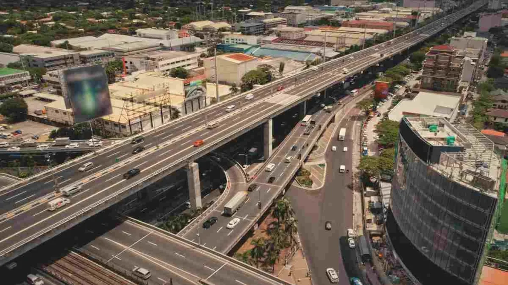 Southern-Luzon-Expressway-SLEX