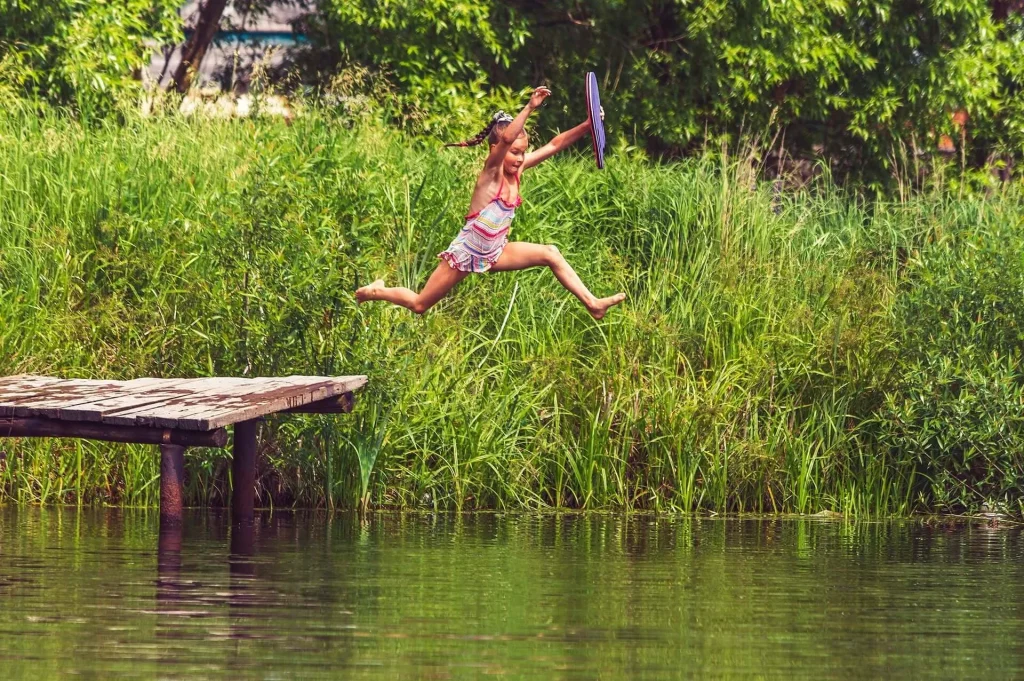 Swimming-Lesson-is-an-extracurricular-activity-that-is-ESSENTIAL