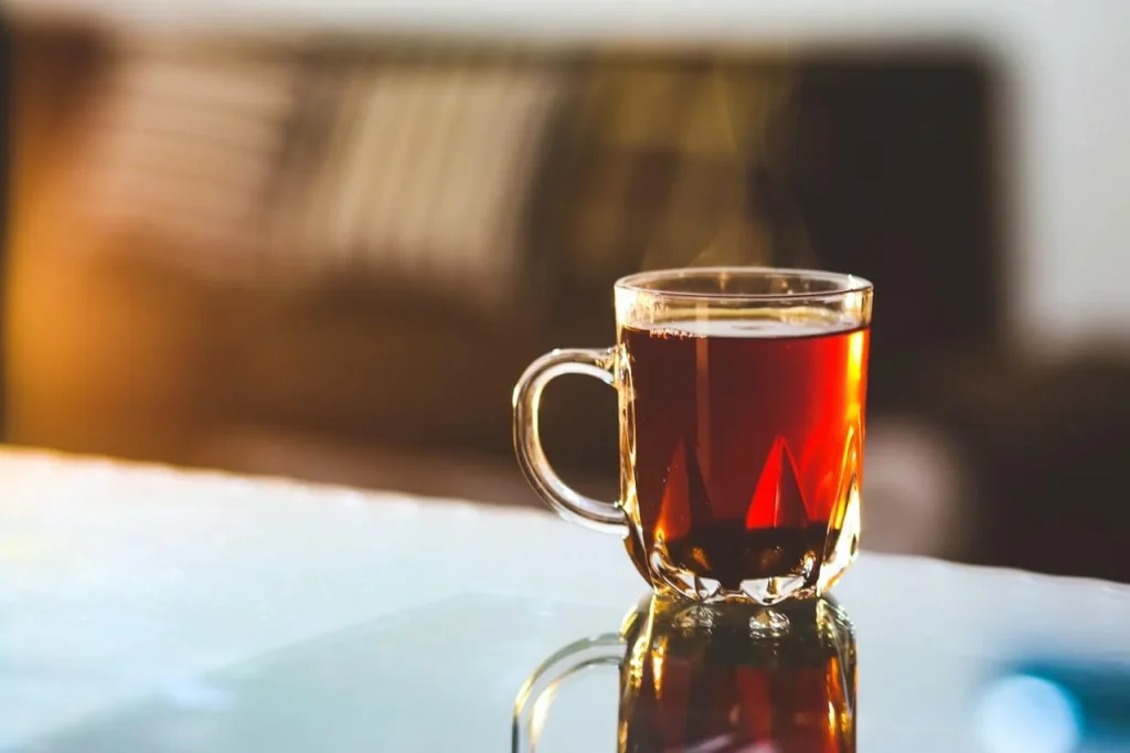 Tea drinkers Tea-drinkers