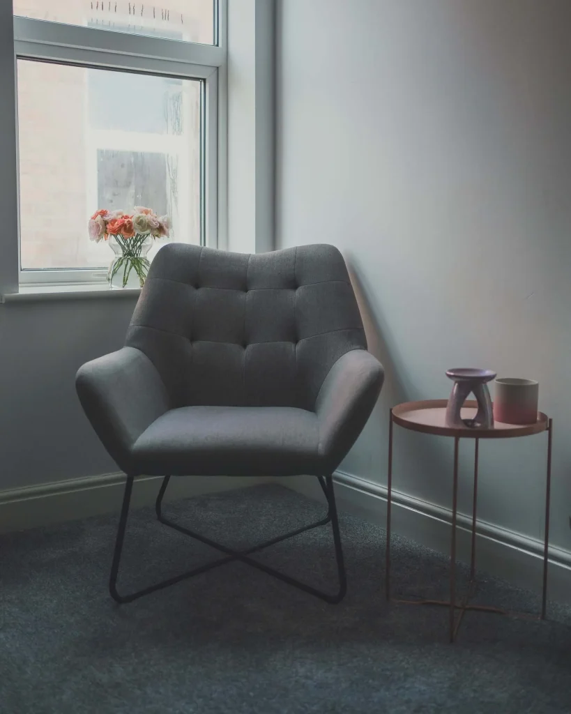The Importance of Choosing a Good Chair and other Chair Accessories The-Importance-of-Choosing-a-Good-Chair-and-other-Chair-Accessories