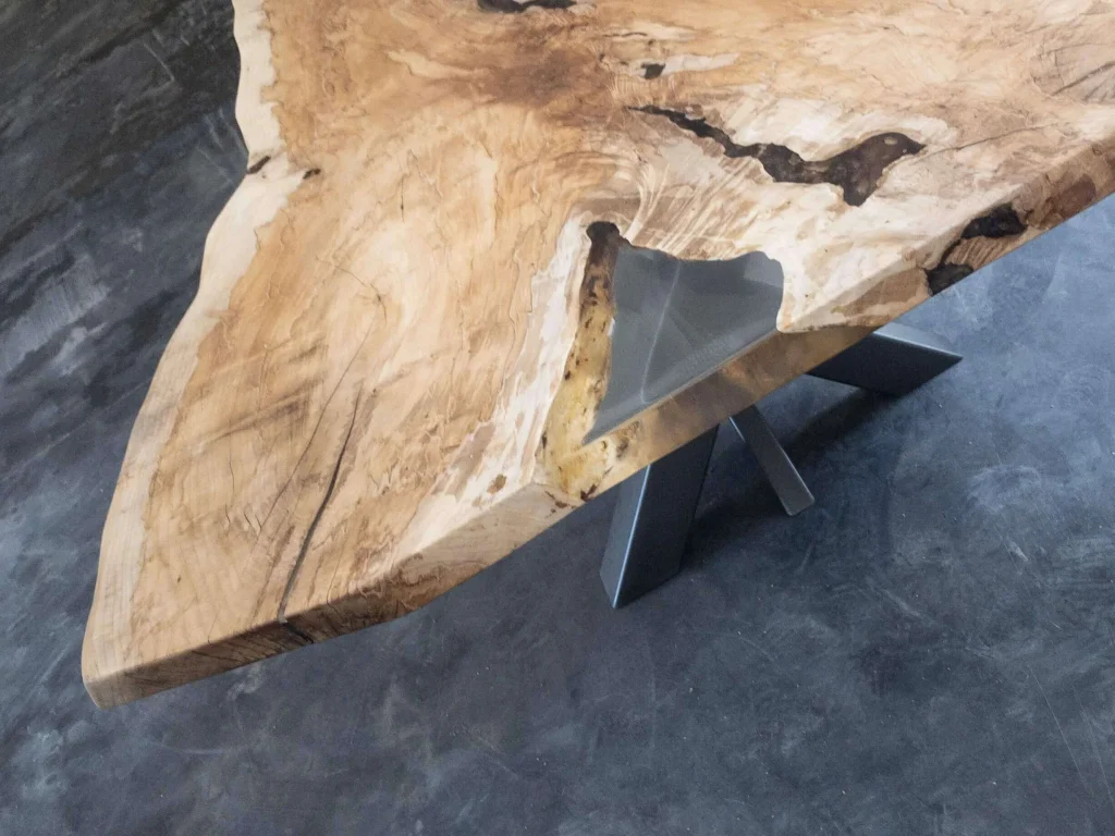 You-cannot-get-anything-wrong-with-your-own-furniture-of-Maple-material