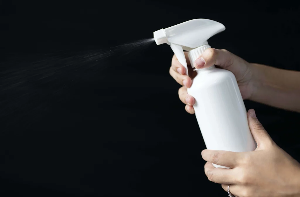 You dont need air fresheners to remove musty smell in your home just a spray bottle and these ingredients and you are good to go Here are natural ways to get rid of stubborn household smells You-dont-need-air-fresheners-to-remove-musty-smell-in-your-home-just-a-spray-bottle-and-these-ingredients-and-you-are-good-to-go-Here-are-natural-ways-to-get-rid-of-stubborn-household-smells