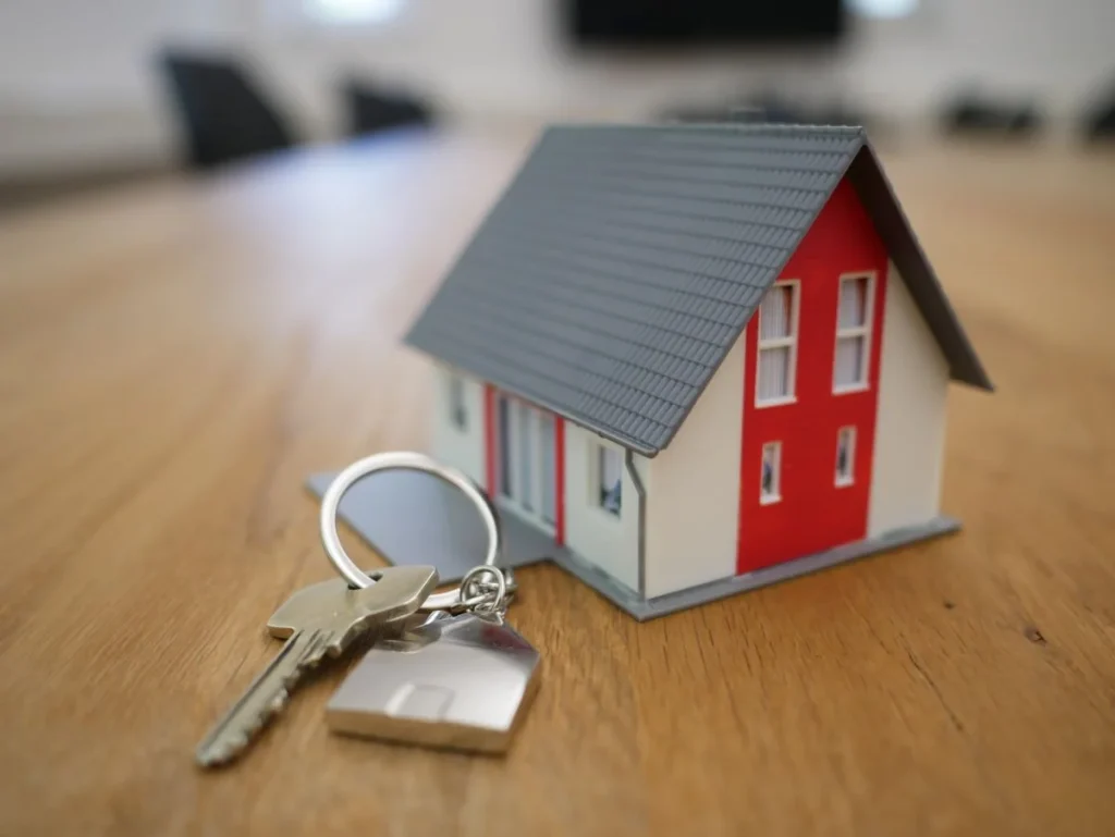 photo of house keys