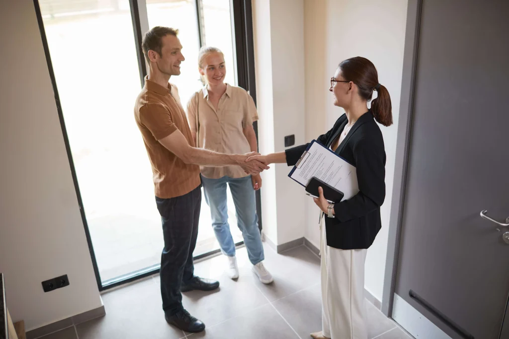real estate agents real-estate-agents