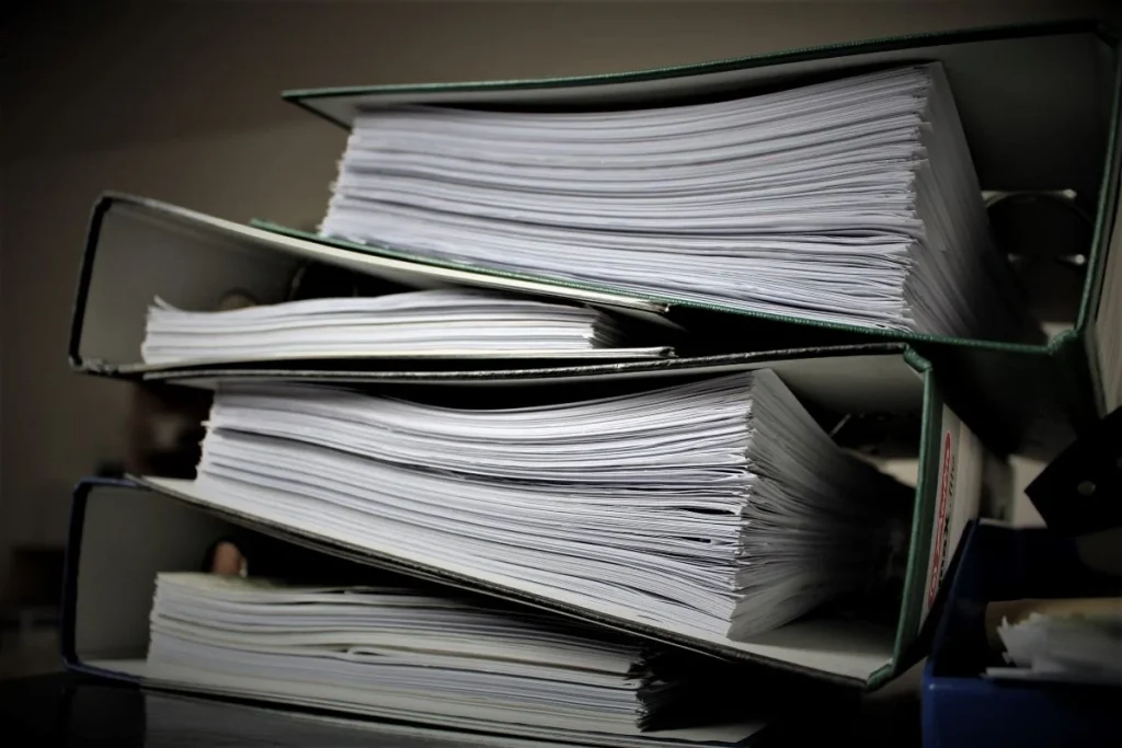 Selecting the Right Representative for Real Estate Document Management Selecting the Right Representative for Real Estate Document Management