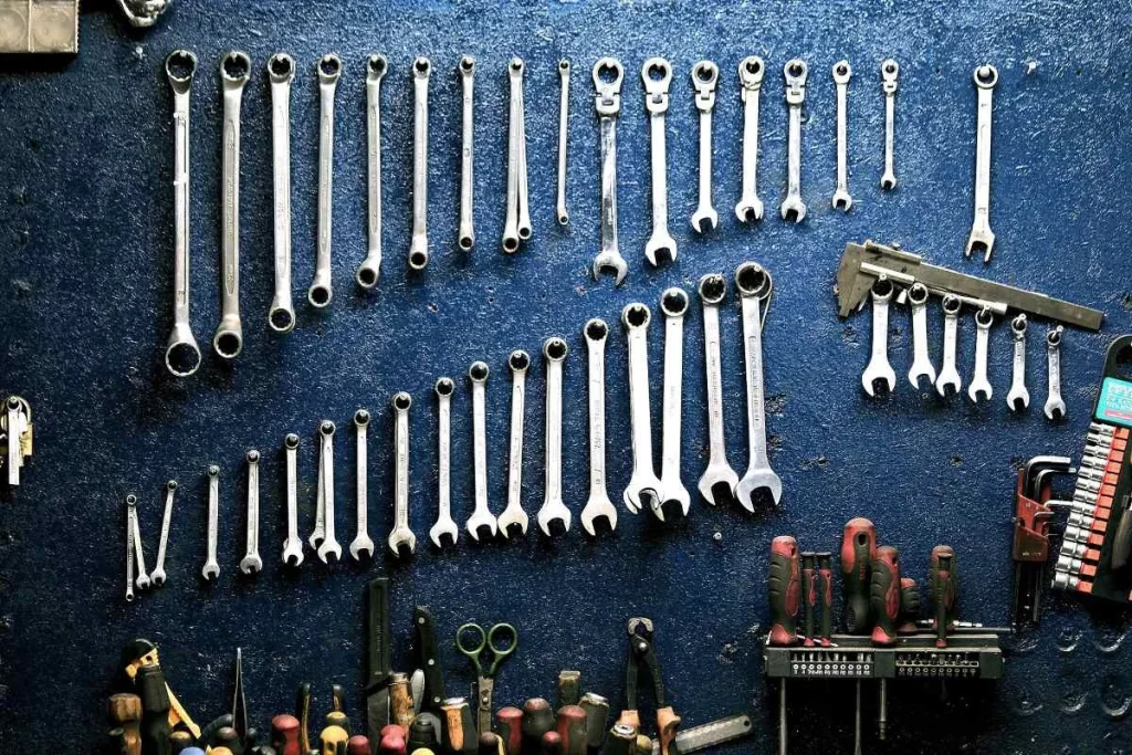 An Essential Garage Equipment to Have is a Complete Toolbox