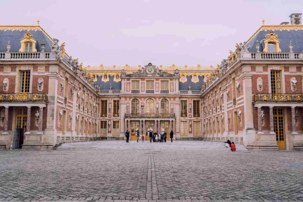 Versailles