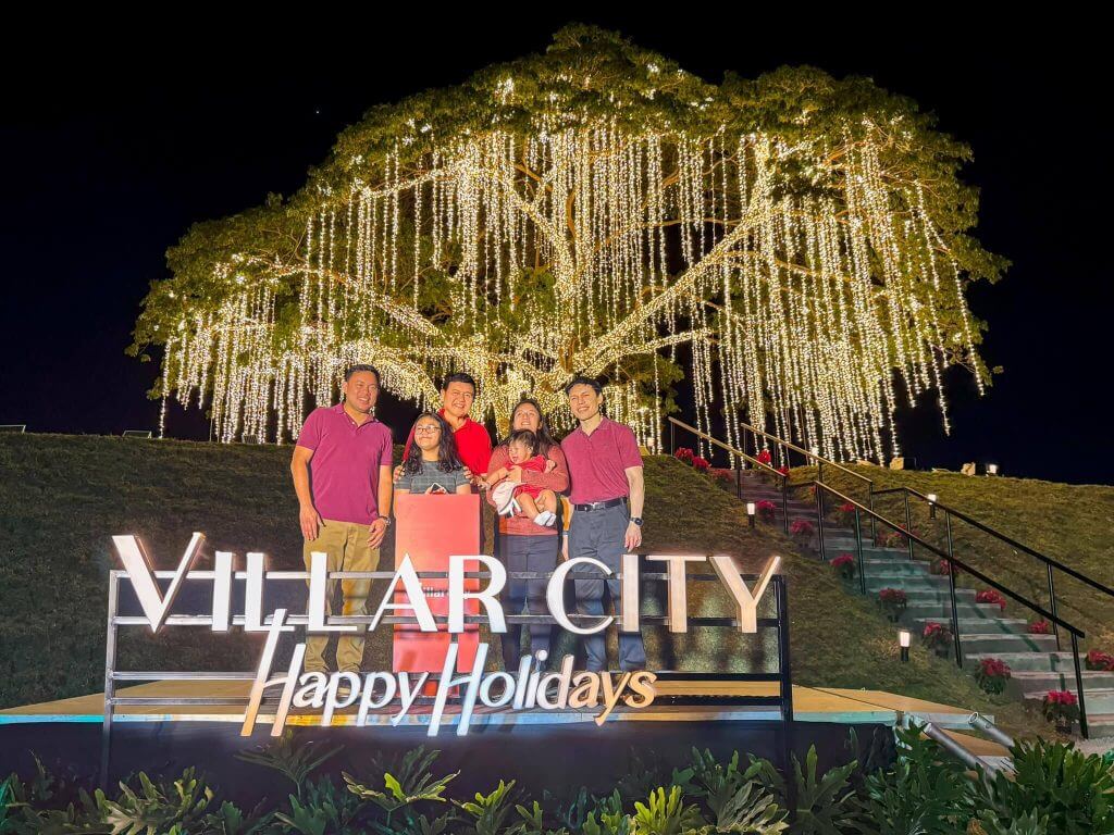 Vista-City-Illuminates-the-Future-with-the-Unveiling-of-the-Heritage-Tree-A-Testament-to-Manny-Villar-s-Enduring-Legacy