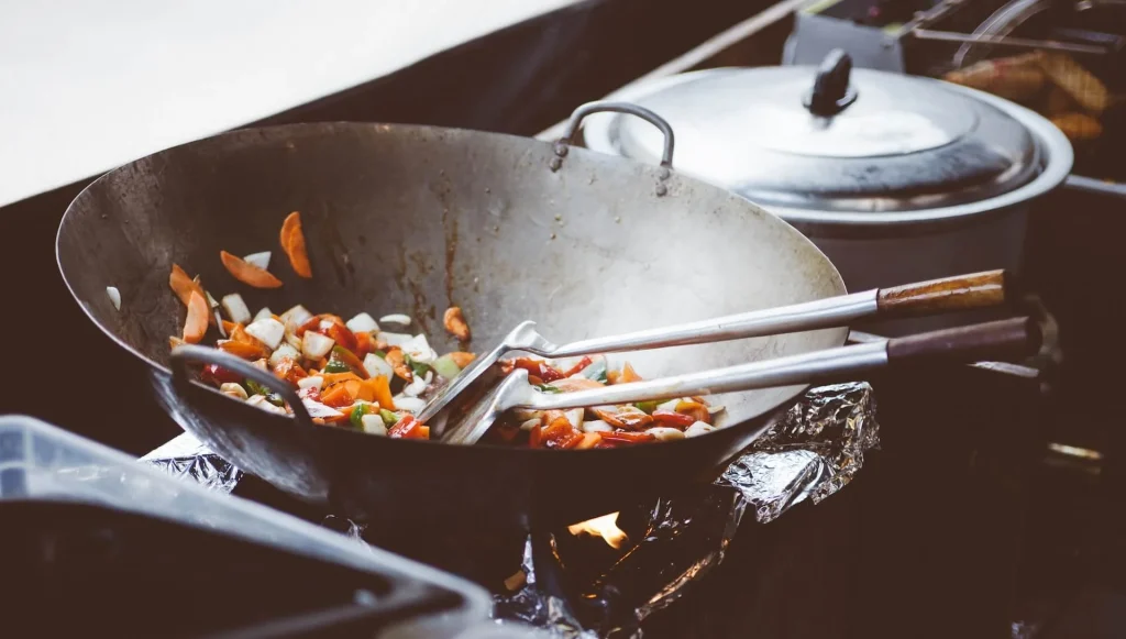 What are the 3 rules of stir-frying?