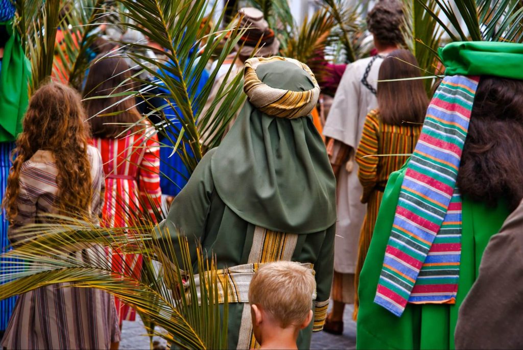 Observing La Settimana Santa in Italy