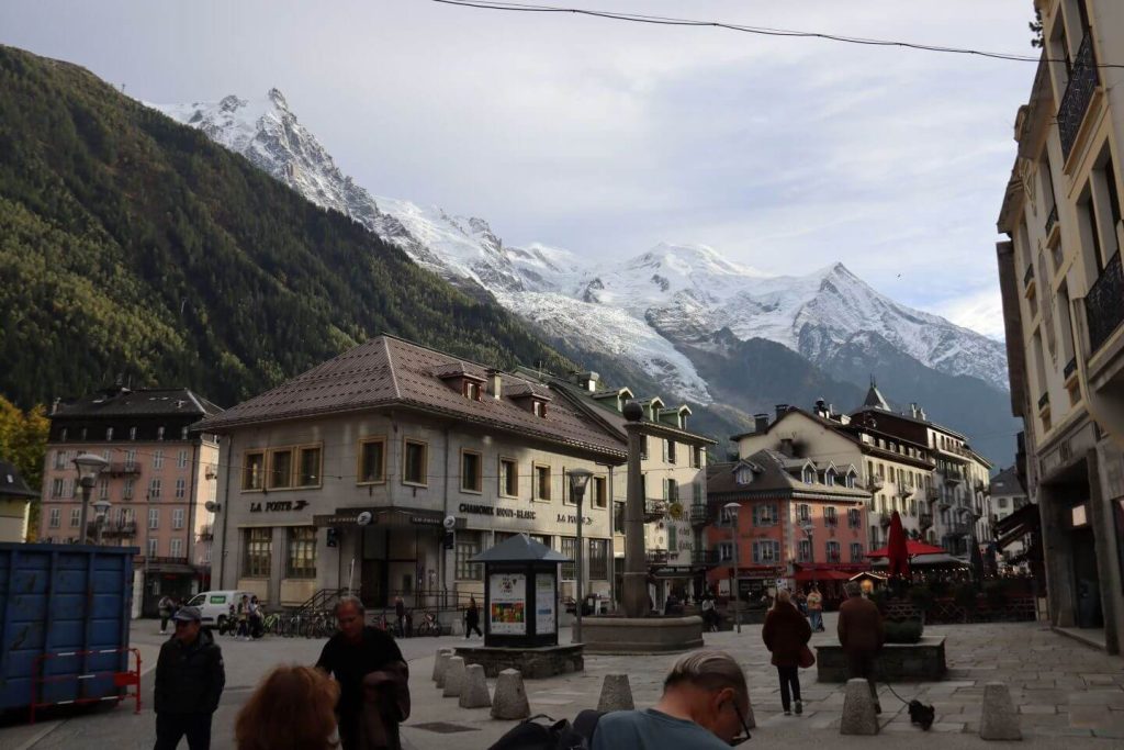 Scenic destinations along the Tour de France route 