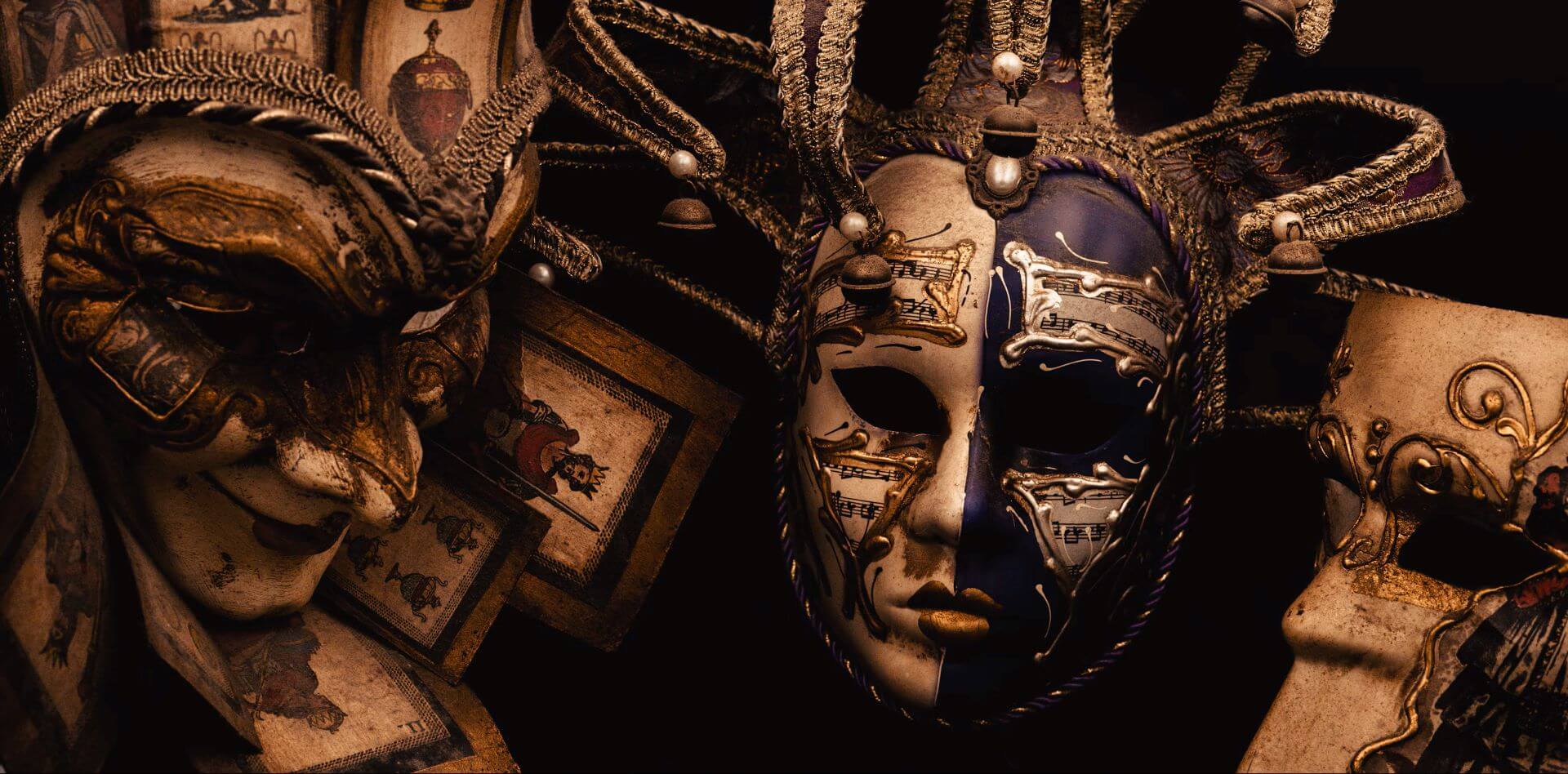 Sophisticated halloween party inspiration : Planning beyond the decor